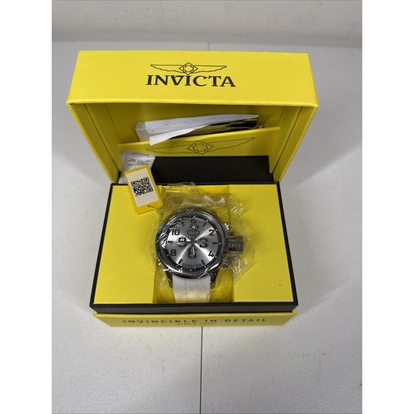 Invicta Pro Diver Men Model 33020 - Men's Watch Quartz‎ White Silicone 52mm
